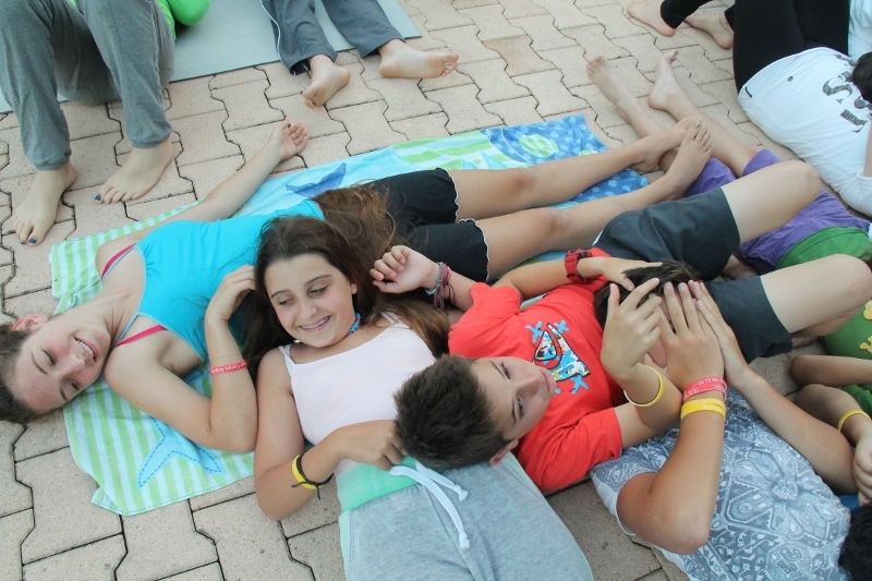 Village Camps International Summer Camp Ard&egrave;che, France 2019-07-26 https://www.villagecamps.com/journals_admin/images/928-45-20-07-2014 (800x533) (164).jpg